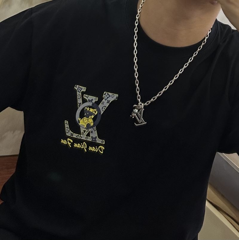 LV Necklaces